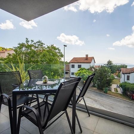 Villa Apartments Lela Rabac Kültér fotó