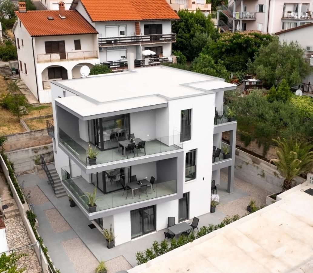 Villa Apartments Lela Rabac Kültér fotó