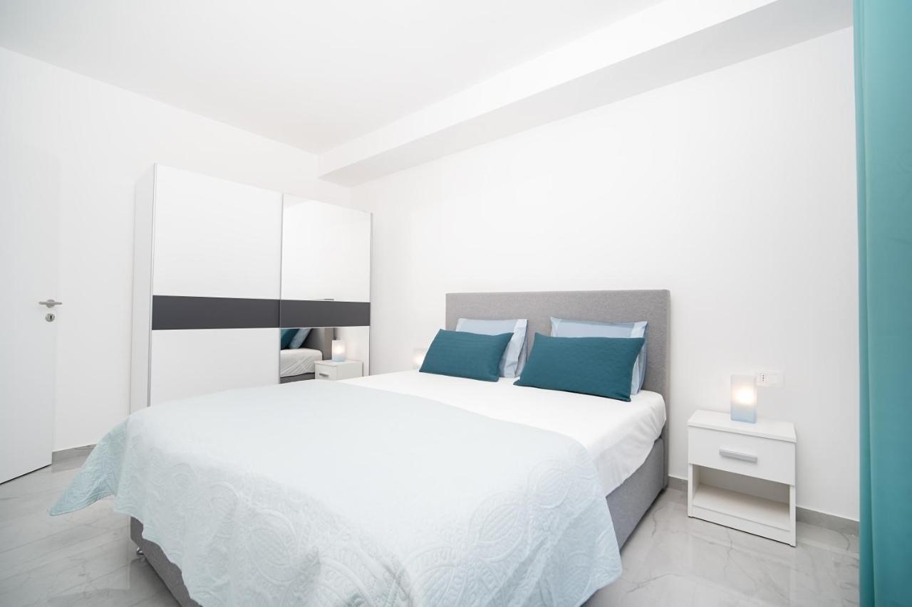 Villa Apartments Lela Rabac Kültér fotó